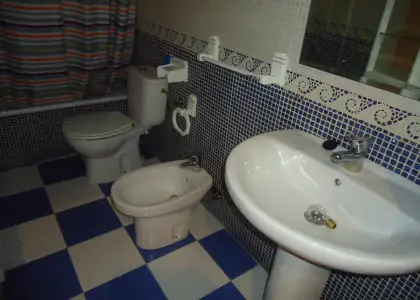 Alquiler de piso de tres dormitorios y Plaza de Garaje en Membrilla en Membrilla