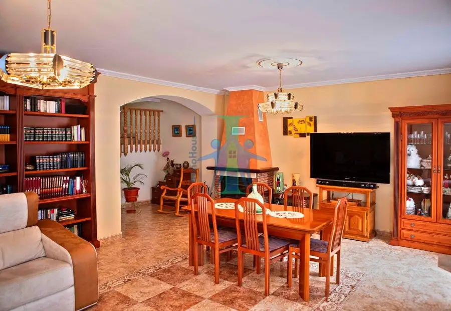 Casa independiente en zona feria san pablo en Albacete