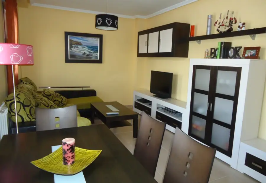 Duplex de 2 dormitorios. Centrico. Seminuevo. en Manzanares