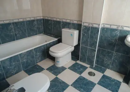 Duplex de 3 dormitorios. Centrico. Nuevo con garaje. en Manzanares