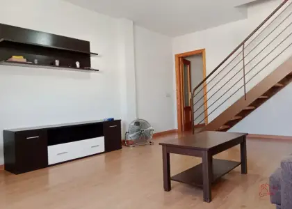 Duplex en venta en Villarrubia De Los Ojos, Calle Palencia, de 92 m2 con 2 dormitorios, 2 baños, plaza de garaje, trastero y terraza por 96.500 €, Ref. 0456 en Villarrubia de los Ojos