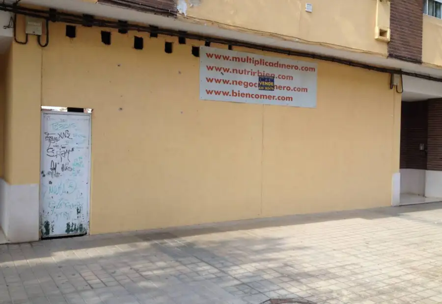 GANGA Local comercial de nueva construcción en venta en Manzanares