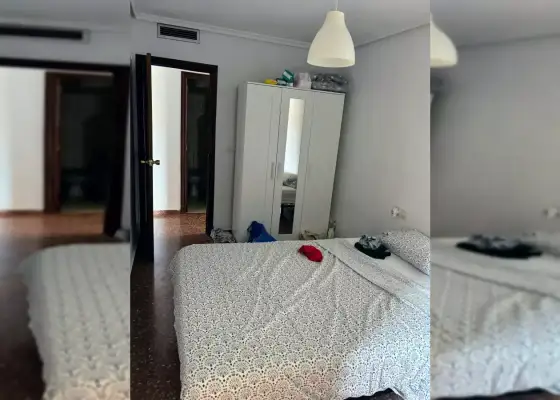 Habitación en un piso compartido de 5 habitaciones en Murcia, con algunos gastos incluidos.