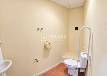 Local comercial en venta en Alovera, Guadalajara en Alovera