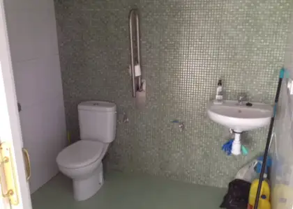 Local comercial nuevo en alquiler en Manzanares