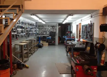 Local comercial y local seminsotano taller en venta en Manzanares