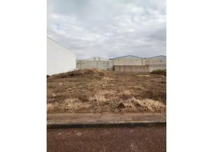 Parcela de nueva construcción en venta en Manzanares en Manzanares