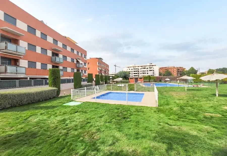 Piso con plaza aparcamiento y trastero en Ciudad Real