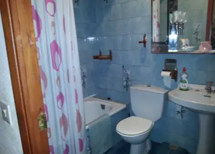 Piso de 2 domitorios en venta. Necesita reformas en Manzanares