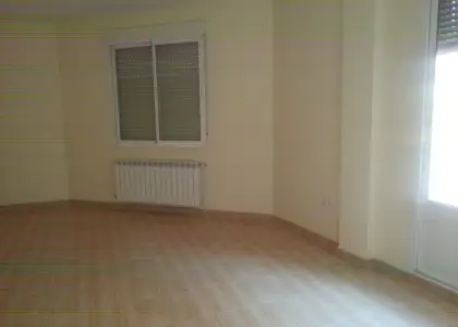 Piso de 3 dormitorios. Centrico. Perfecto estado. en Manzanares