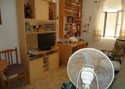 Piso de tres dormitorios cercano al centro en Manzanares