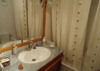 Se vende adosado de tres dormitorios completamente amueblado en buena zona en Manzanares