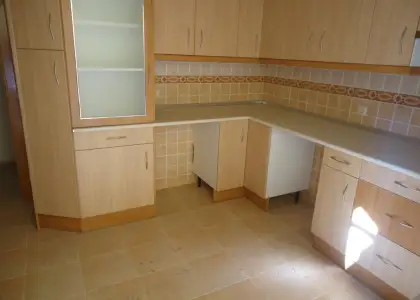 Se vende casa adosa de cuatro dormitorios en zona centro en Manzanares