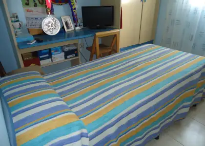 Se vende casa adosada de cuatro dormitorios en zona residencial en Manzanares