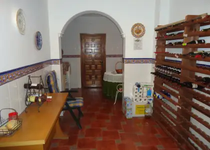Se vende casa de dos dormitorios en zona Paseo del Rio en Manzanares