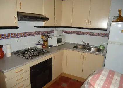 Se vende casa de dos dormitorios en zona Paseo del Rio en Manzanares