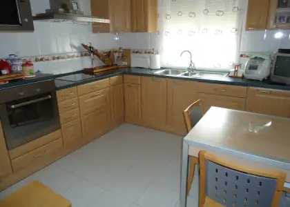 Se vende casa de tres dormitorios en zona divina pastora en Manzanares