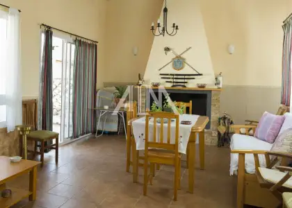 Se vende casa para derribo o reforma en zona castillo en Manzanares