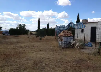 se vende parcela rustica en Manzanares