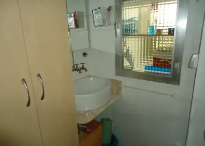 Se vende piso completamente amueblado de dos dormitorios en zona centrica en Manzanares