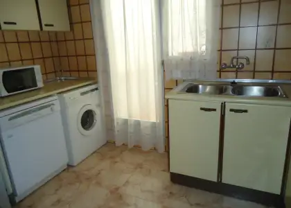 Se vende piso de cuatro dormitorios centrico en Manzanares