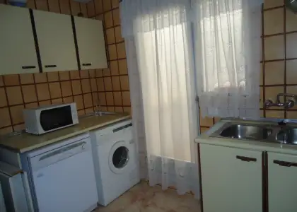 Se vende piso de cuatro dormitorios centrico en Manzanares