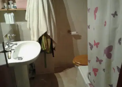 Se vende piso de cuatro dormitorios en zona centro en Manzanares