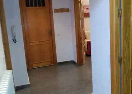 se vende piso en planta baja en Manzanares