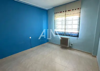 Se vende solar en zona residencial en Manzanares