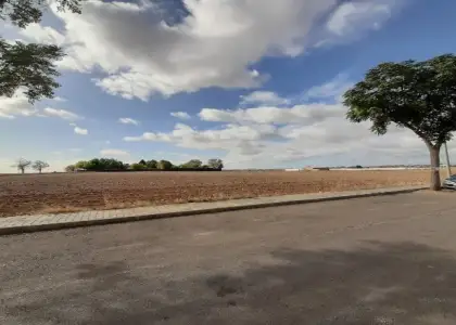 Terreno en venta en A-02 Vallermoso (la Serna) - Polígono 13170, Ciudad Real, Miguelturra en Miguelturra