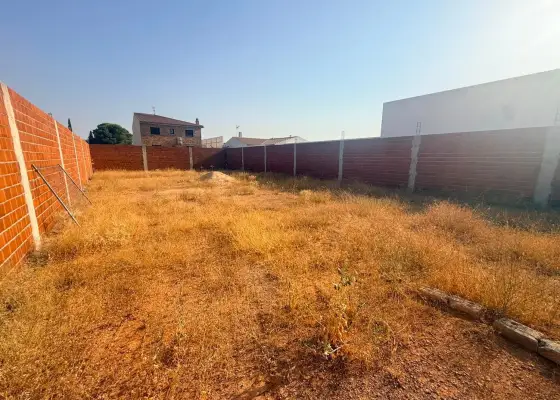 Terreno / Urbanizable En Venta Calle Alcalde Ramón González Martínez, Tomelloso