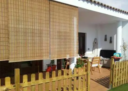 Venta de casa en zona institutos de reciente construcción en Manzanares