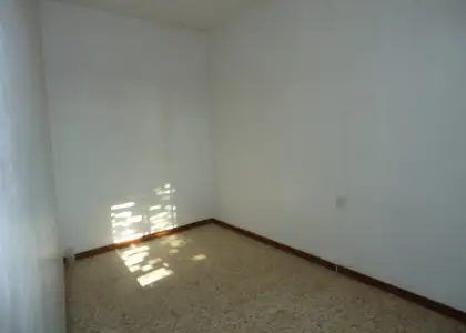 Venta de casa en zona Paseo del Rio en Manzanares