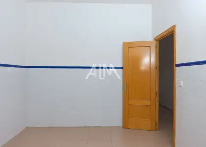 Venta de cochera en Calle Matadero en Manzanares