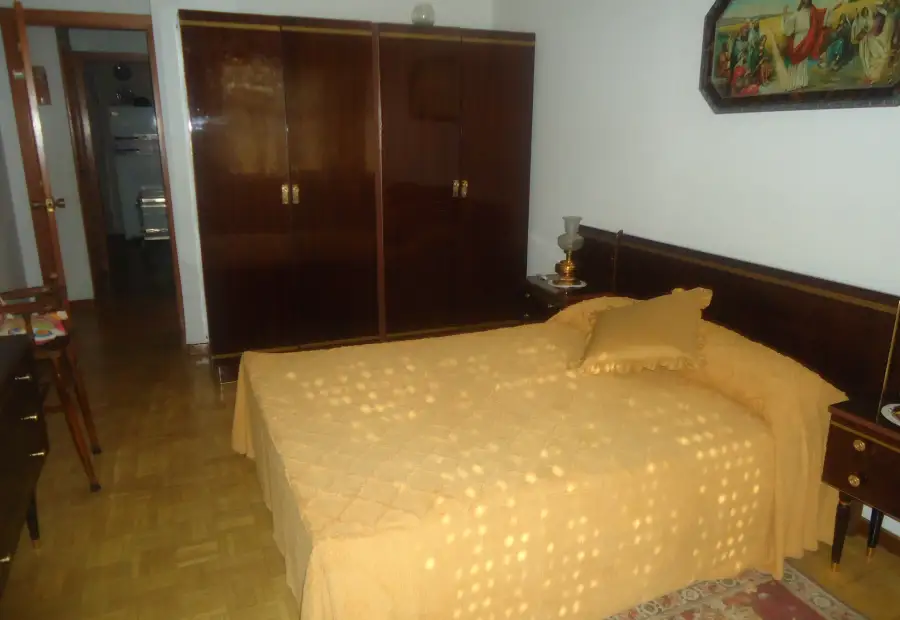 Venta de piso de cuatro dormitorios con Plaza de Garaje a Escasos Metros del Centro en Manzanares