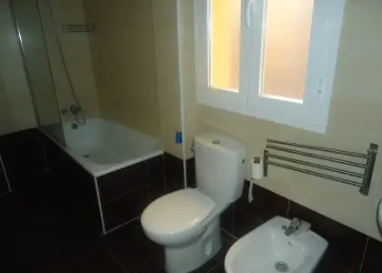 Venta de piso de dos dormitorios nuevo y Plaza de Garaje en Manzanares
