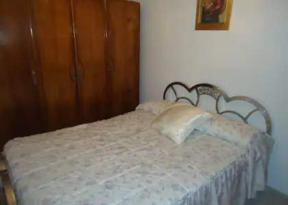 Venta de piso de tres dormitorios, sin ascensor ni garaje en Manzanares