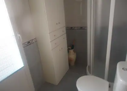 Venta de piso de tres dormitorios y dos baños en el centro con Plaza de Garaje. Seminuevo en Manzanares