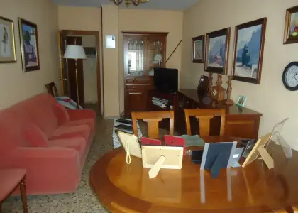 Venta de piso en Calle Toledo Muy Luminoso, cuatro dormitorios y Plaza de Garaje en Manzanares