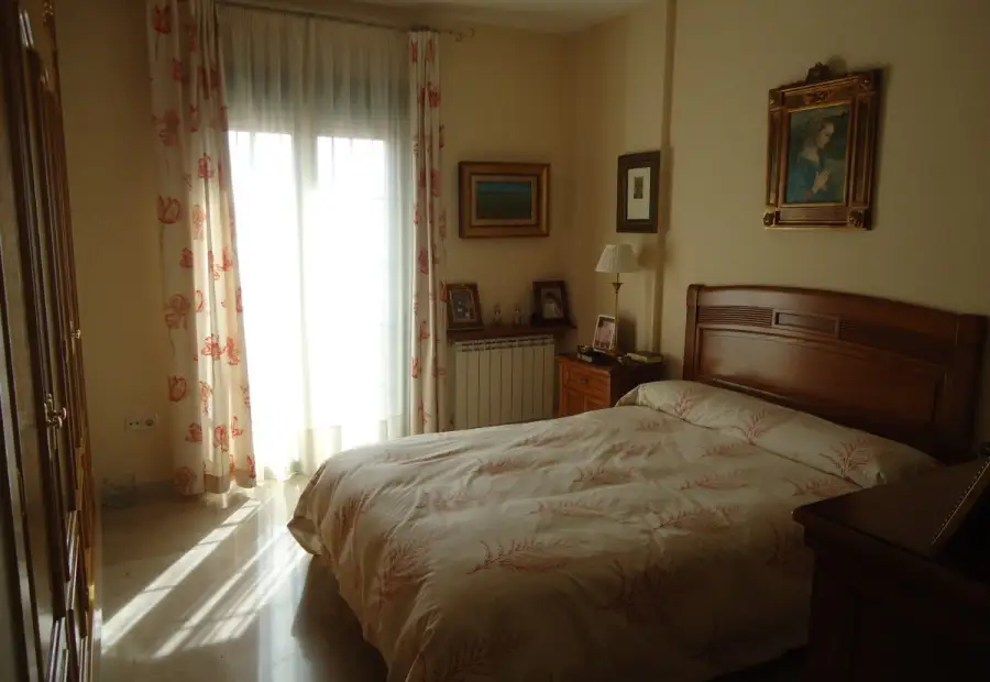 Venta de piso muy amplio y luminoso seminuevo muy centrico en Manzanares