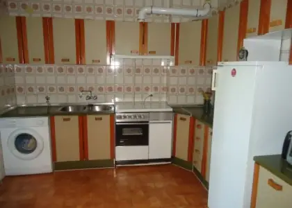 Venta piso de cuatro dormitorios en Barrio Residencial en Manzanares